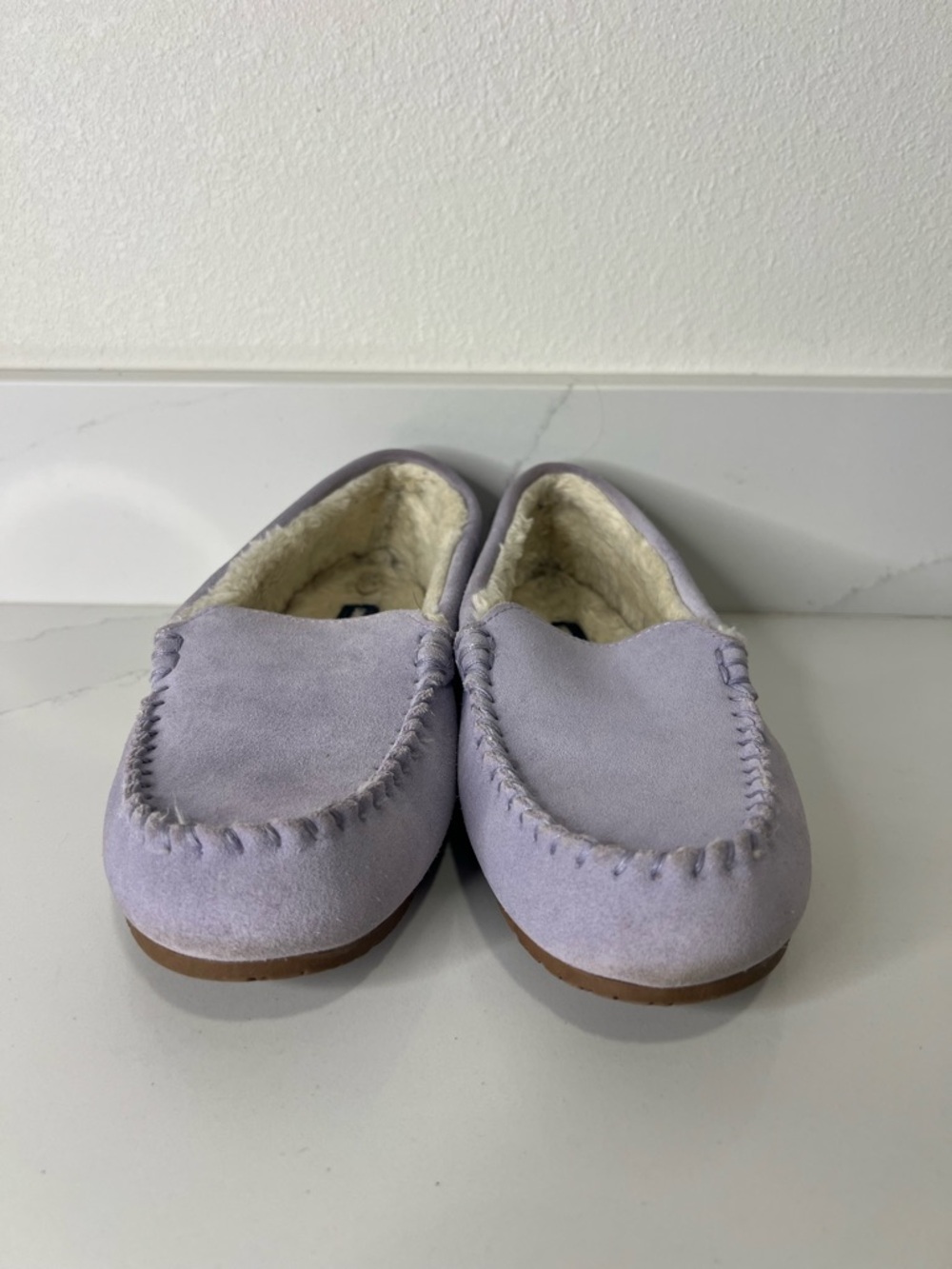 Lands End Lavender Suede Shearling Moccasin Slippers size 8 - Picture 5 of 9